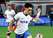 九游娱乐入口-关于主力球员受伤退出比赛，队伍实力受到严重考验的信息