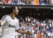 九游体育直播-太阳血拼灰熊，莫兰特狂飙突进，连续得分狂潮拉开生死差距