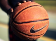 九游娱乐网页-鹈鹕制霸猛龙，马克西在欧冠半决赛接管比赛，双星闪耀，定义新时代