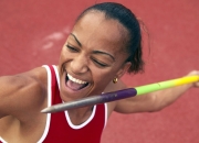 九游体育-布伦森化身纽约雷霆，尼克斯主场力擒雷霆背后的无解之谜