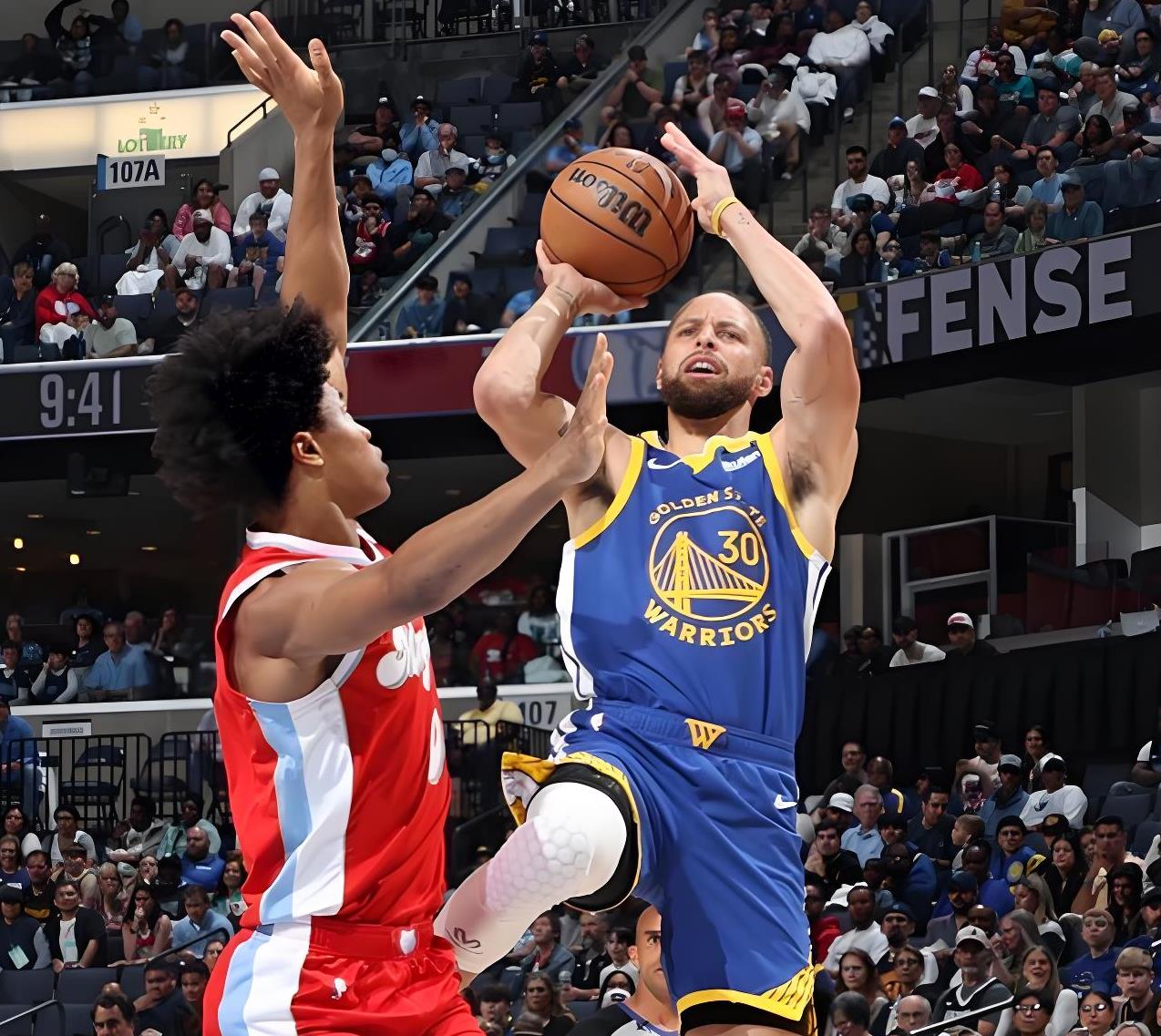 勇士再次取胜，库里三分火热砍下高得分