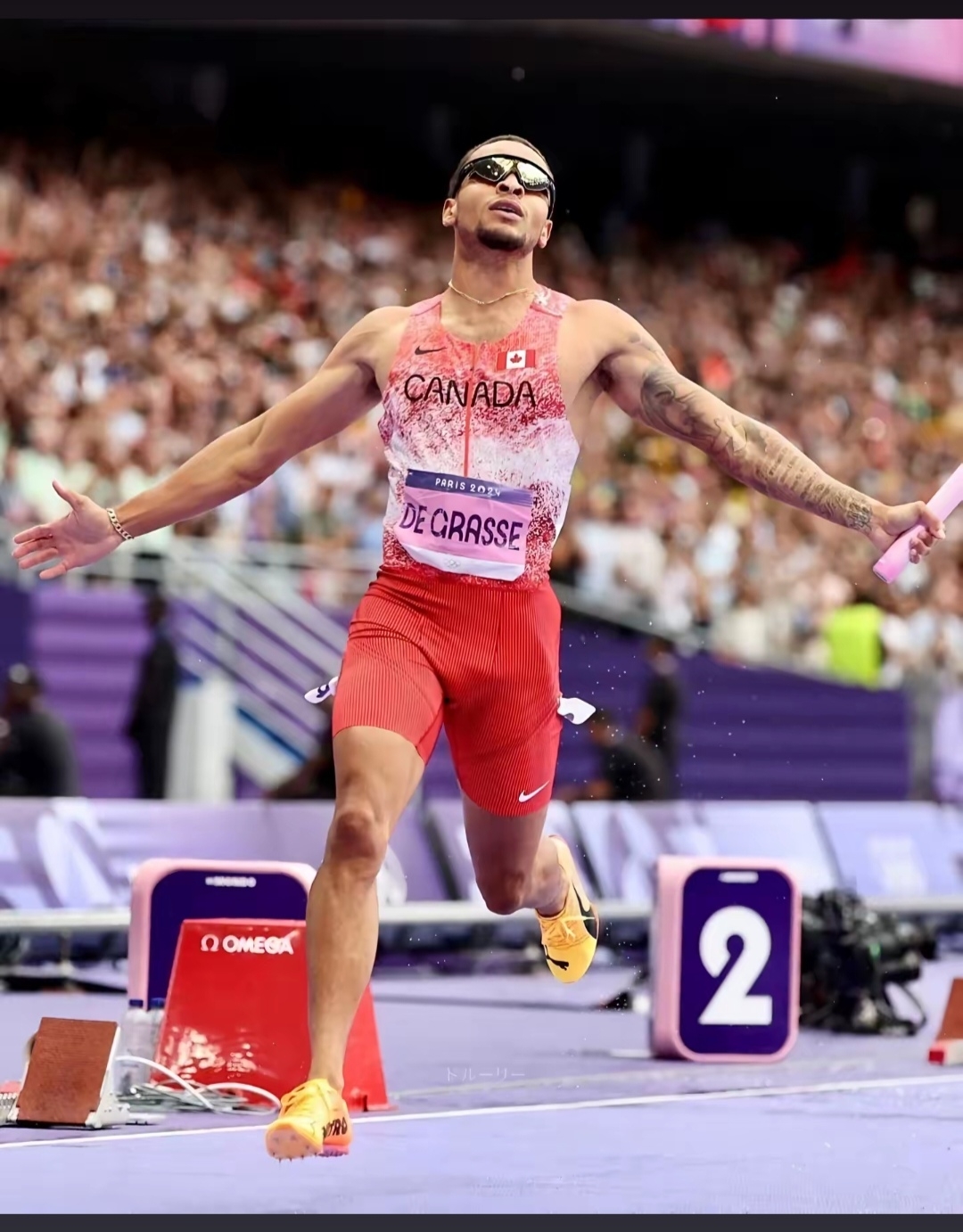 南非选手在田径比赛中刷新非洲纪录