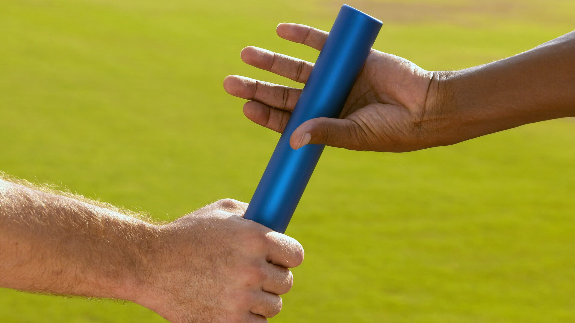 当莱比锡红牛撞上厄瓜多尔，莱奥如何以一人之力彻底打爆防线