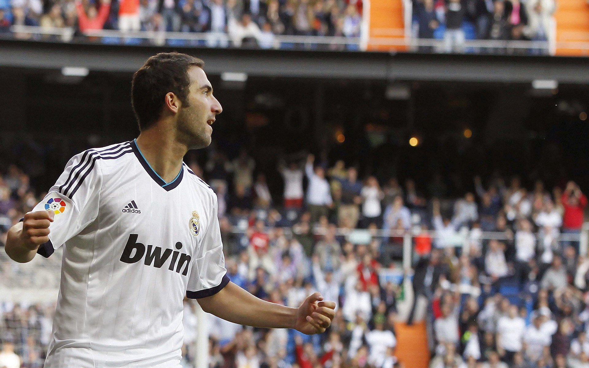 绝杀与纪录之夜，土耳其铁血逆袭，凯恩书写不朽传奇